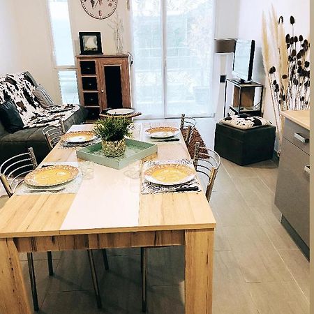 לה רושל Appartement Avec Parking מראה חיצוני תמונה