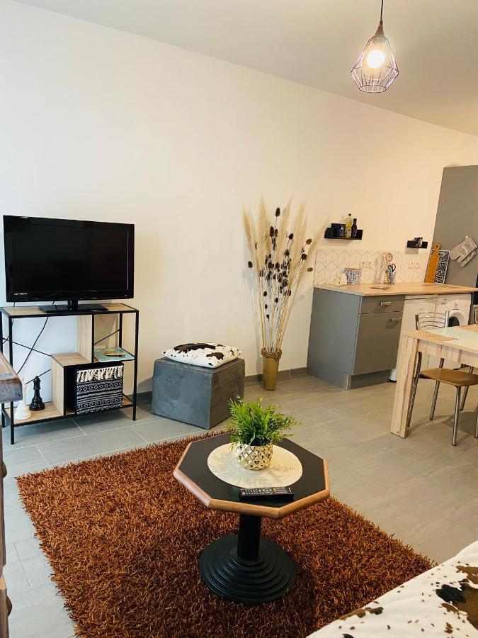 לה רושל Appartement Avec Parking מראה חיצוני תמונה
